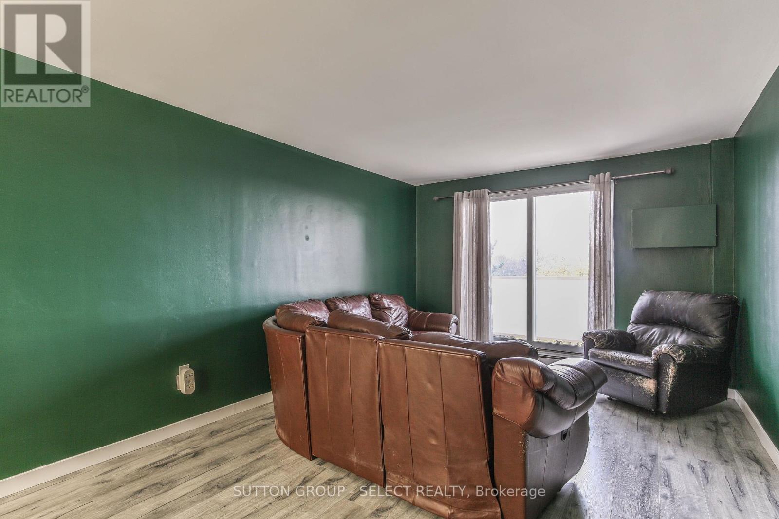 409 - 583 Mornington Avenue, London East (East G), Ontario  N5Y 3E9 - Photo 11 - X12453621