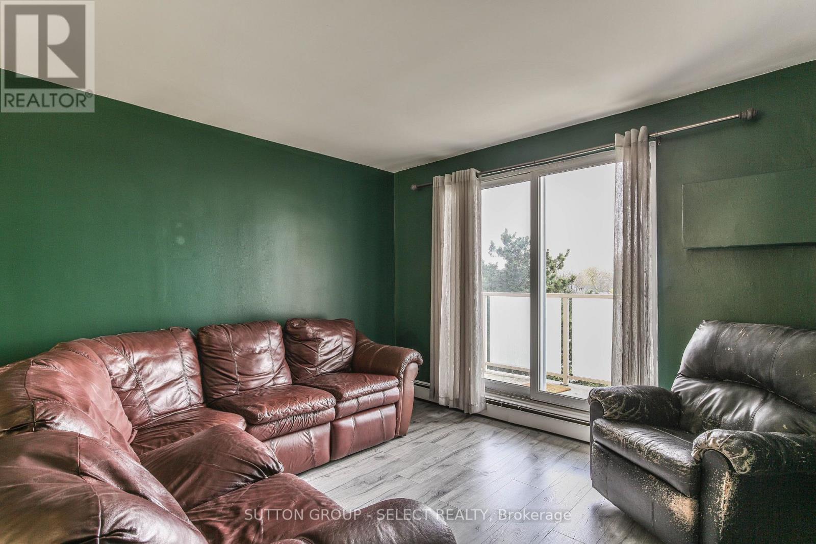 409 - 583 Mornington Avenue, London East (East G), Ontario  N5Y 3E9 - Photo 12 - X12453621