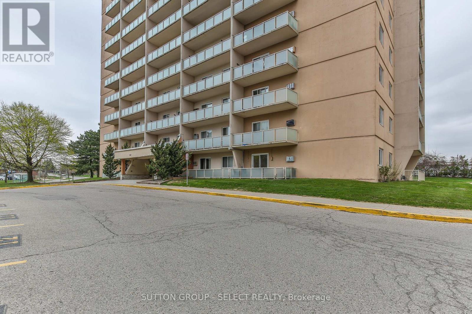 409 - 583 Mornington Avenue, London East (East G), Ontario  N5Y 3E9 - Photo 2 - X12453621