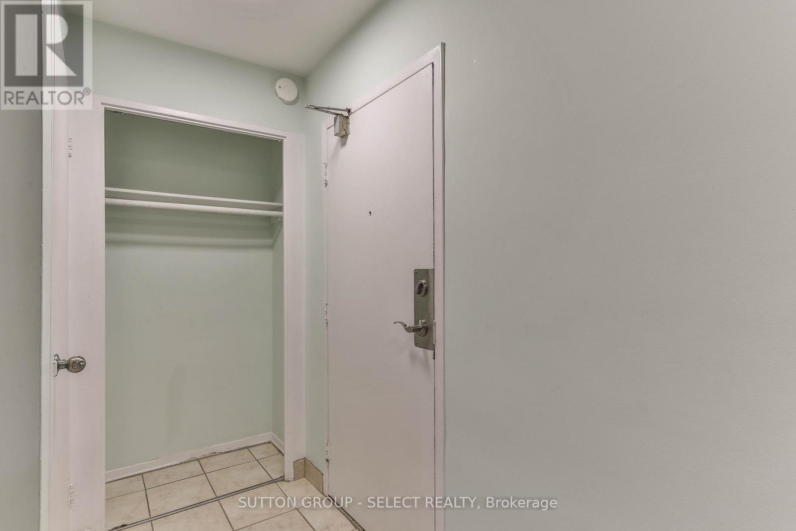409 - 583 Mornington Avenue, London East (East G), Ontario  N5Y 3E9 - Photo 9 - X12453621
