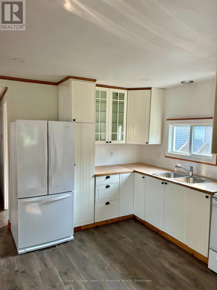 8 - 1701 Highway 11, Gravenhurst (Morrison), Ontario  P0E 1G0 - Photo 4 - X12453574