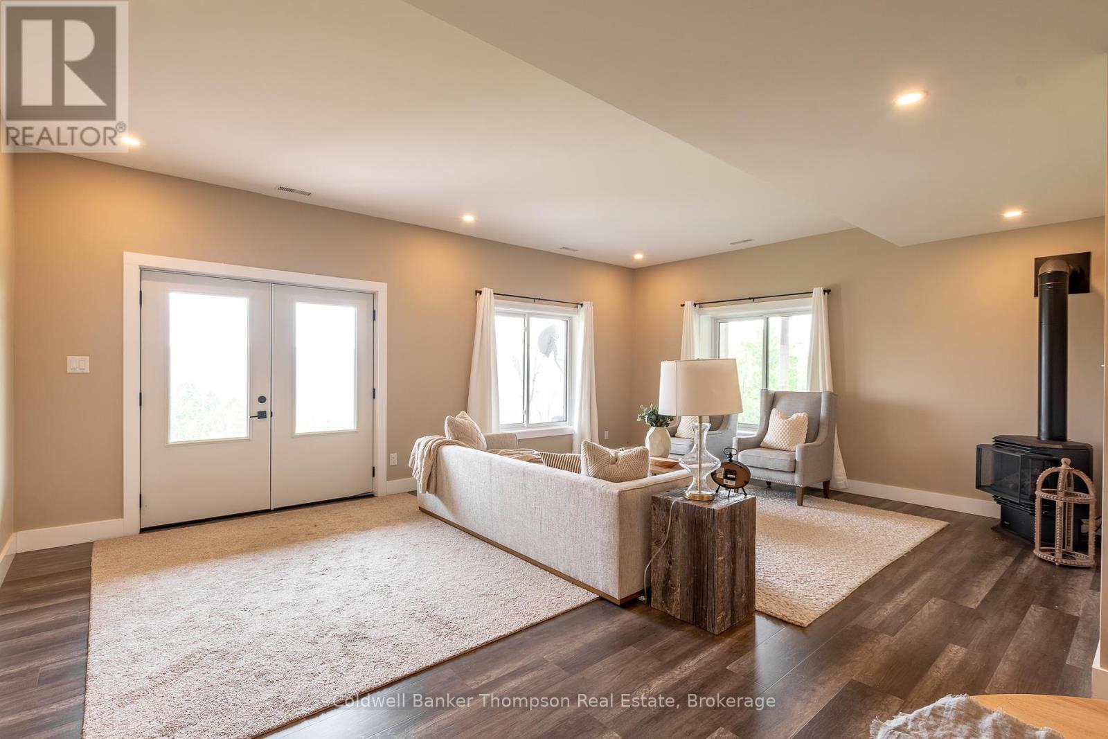 467 Clearwater Lake Road, Huntsville, Ontario  P0B 1L0 - Photo 25 - X12453586