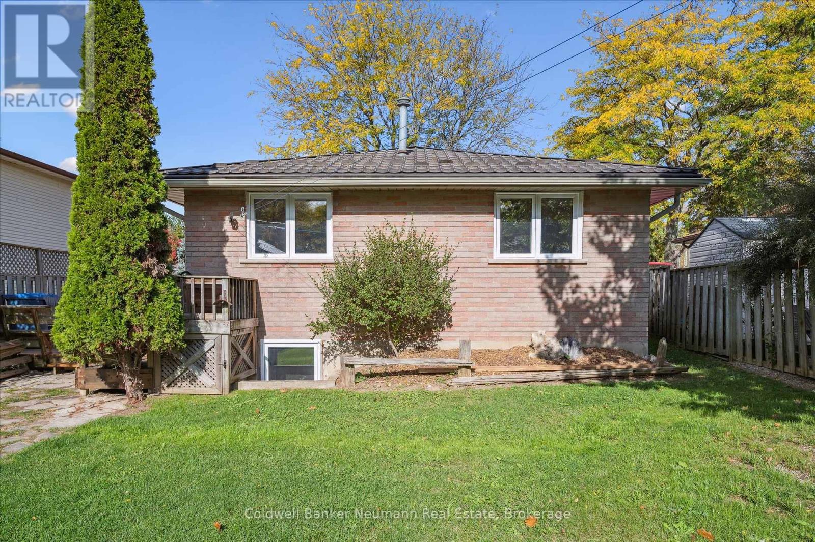 26 Upton Crescent, Guelph (Grange Road), Ontario  N1E 6P3 - Photo 21 - X12453614