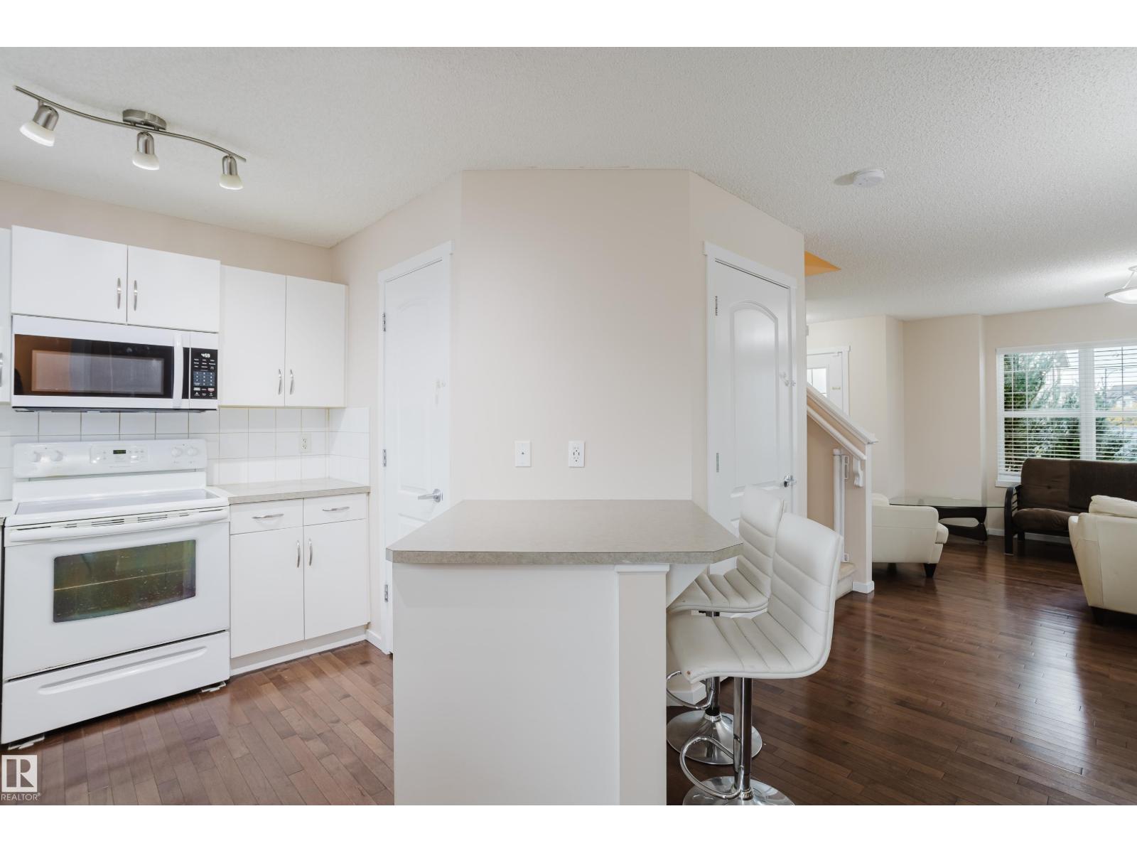 6028 3 Av Sw, Edmonton, Alberta  T6X 0E6 - Photo 12 - E4461425