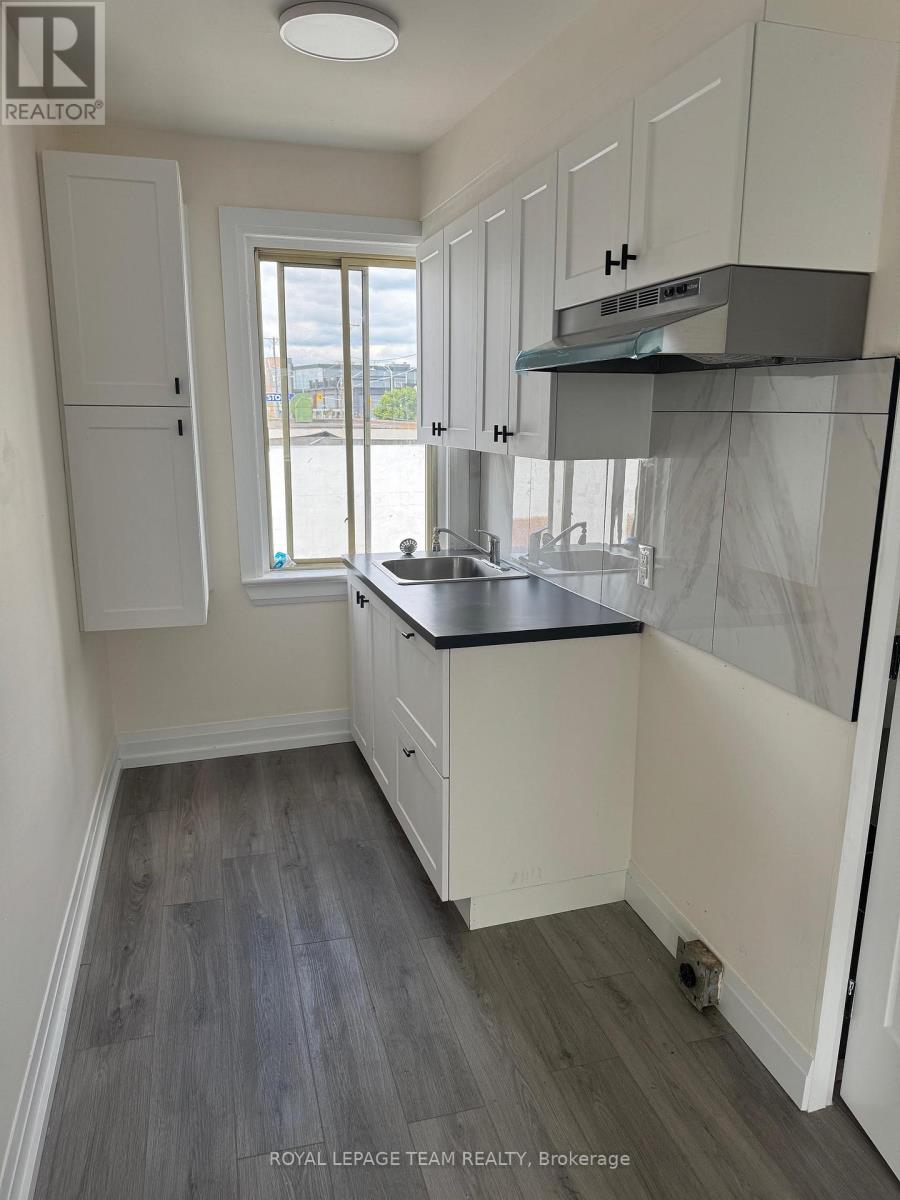 1 - 874 Clyde Avenue, Ottawa, Ontario  K1Z 5A2 - Photo 2 - X12453560