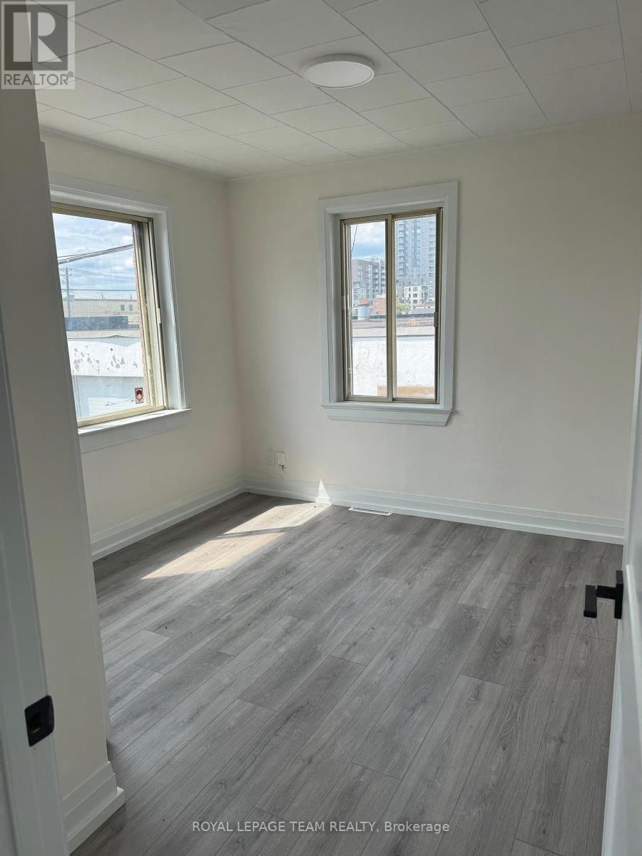 1 - 874 Clyde Avenue, Ottawa, Ontario  K1Z 5A2 - Photo 3 - X12453560