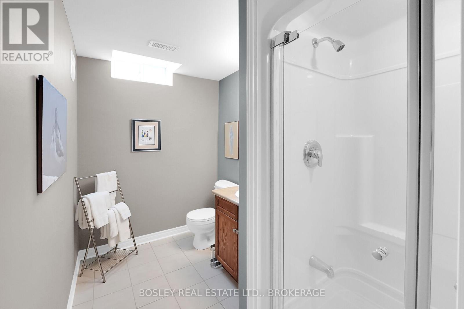 43 Loretta Drive, Niagara-On-The-Lake, Ontario L0S 1T0 - Photo 29 - X12453542