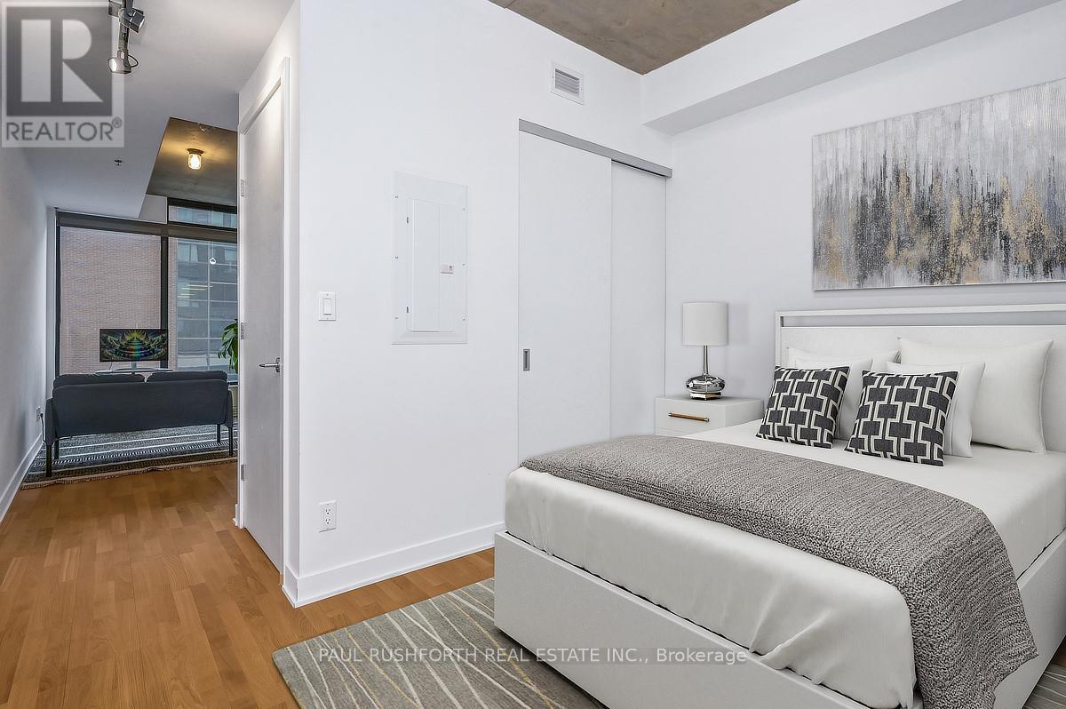 206 - 203 Catherine Street, Ottawa, Ontario  K2P 1J5 - Photo 7 - X12451744