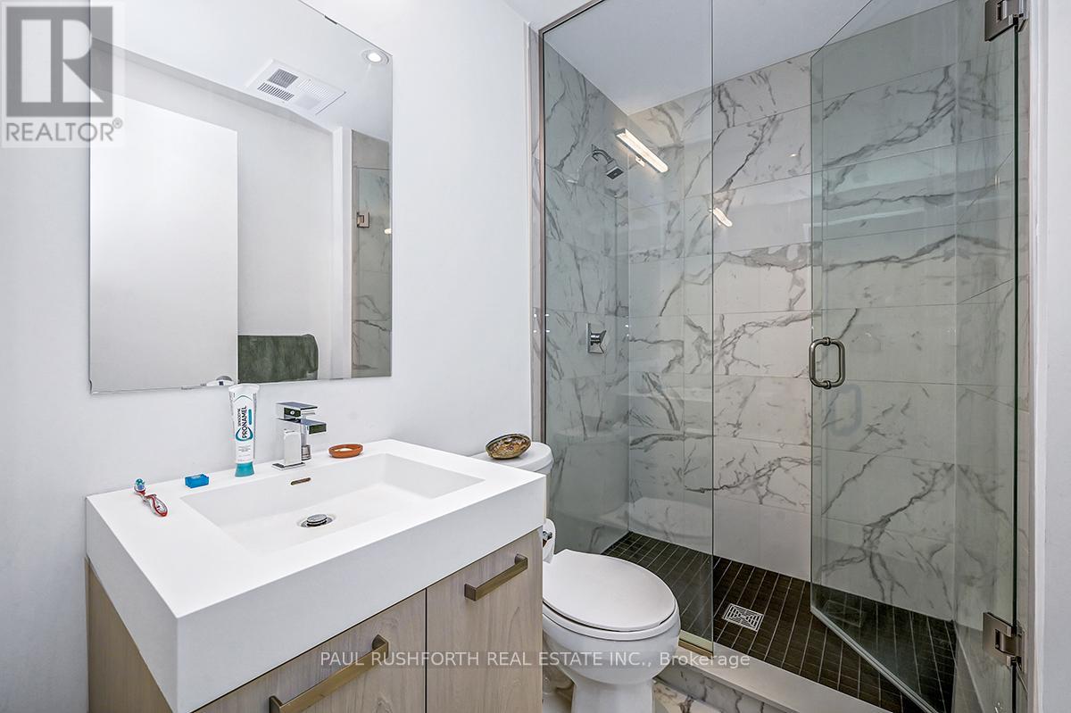 206 - 203 Catherine Street, Ottawa, Ontario  K2P 1J5 - Photo 8 - X12451744