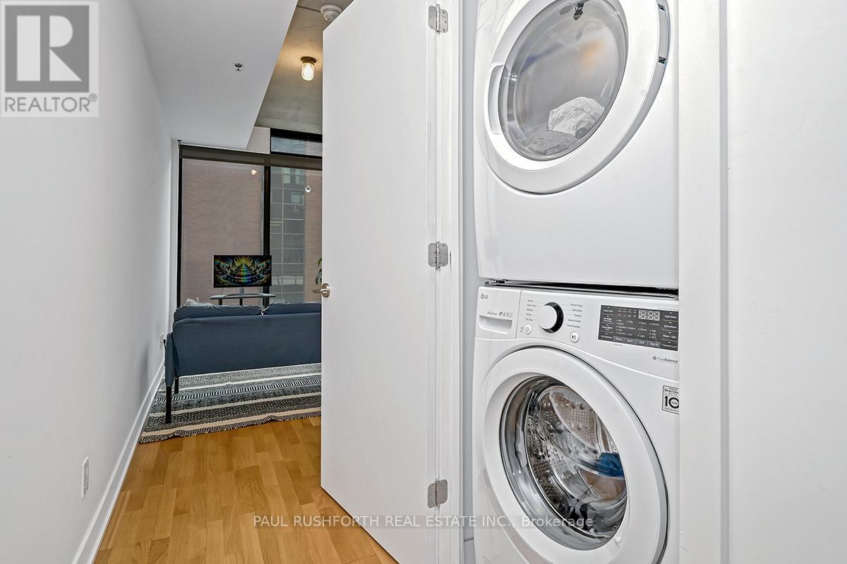 206 - 203 Catherine Street, Ottawa, Ontario  K2P 1J5 - Photo 9 - X12451744