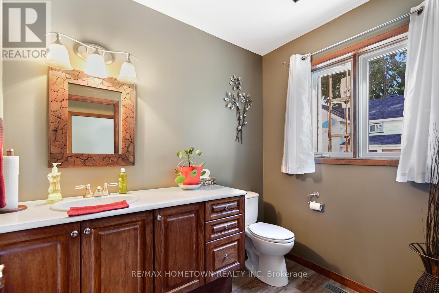 12402 County Road 18 Road, South Dundas, Ontario  K0C 2H0 - Photo 13 - X12453567