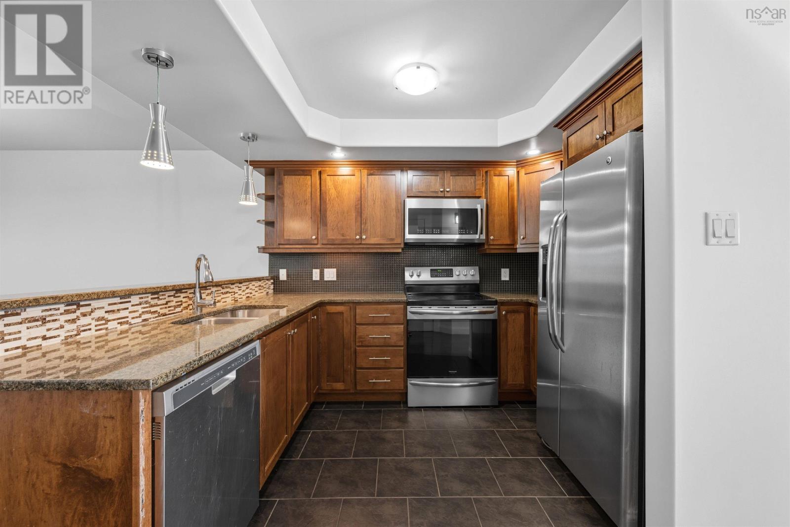 203 Transom Drive, Halifax, Nova Scotia  B3M 4T8 - Photo 13 - 202523836