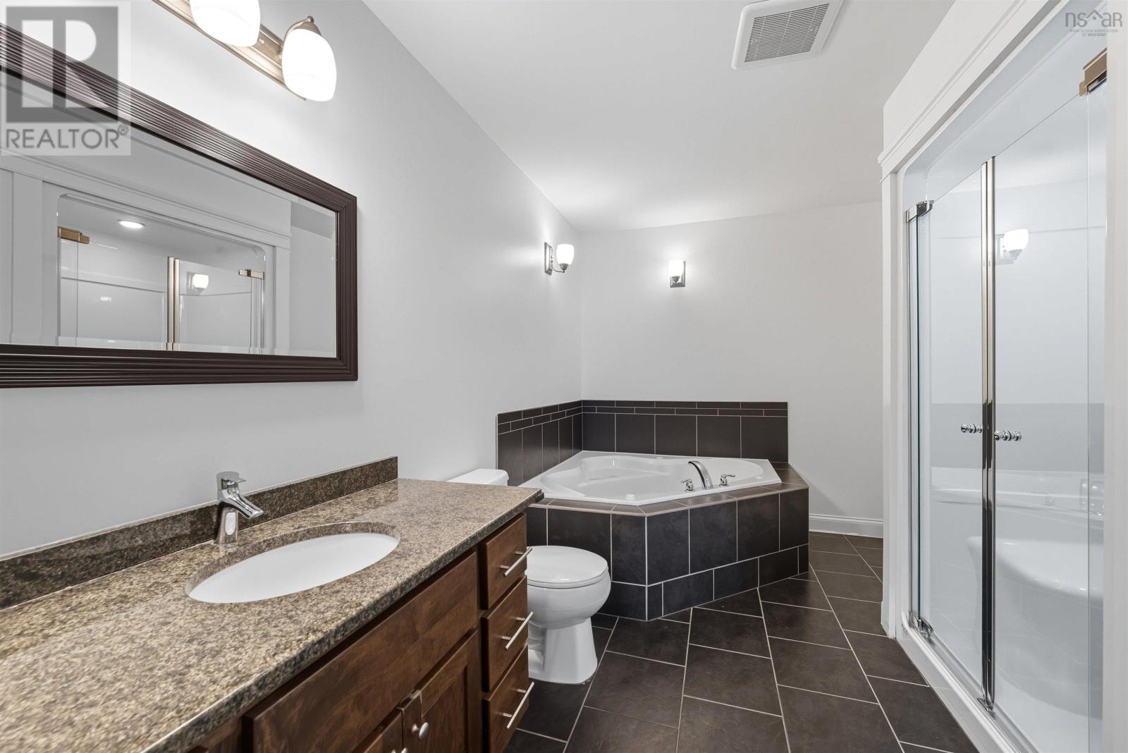 203 Transom Drive, Halifax, Nova Scotia  B3M 4T8 - Photo 27 - 202523836