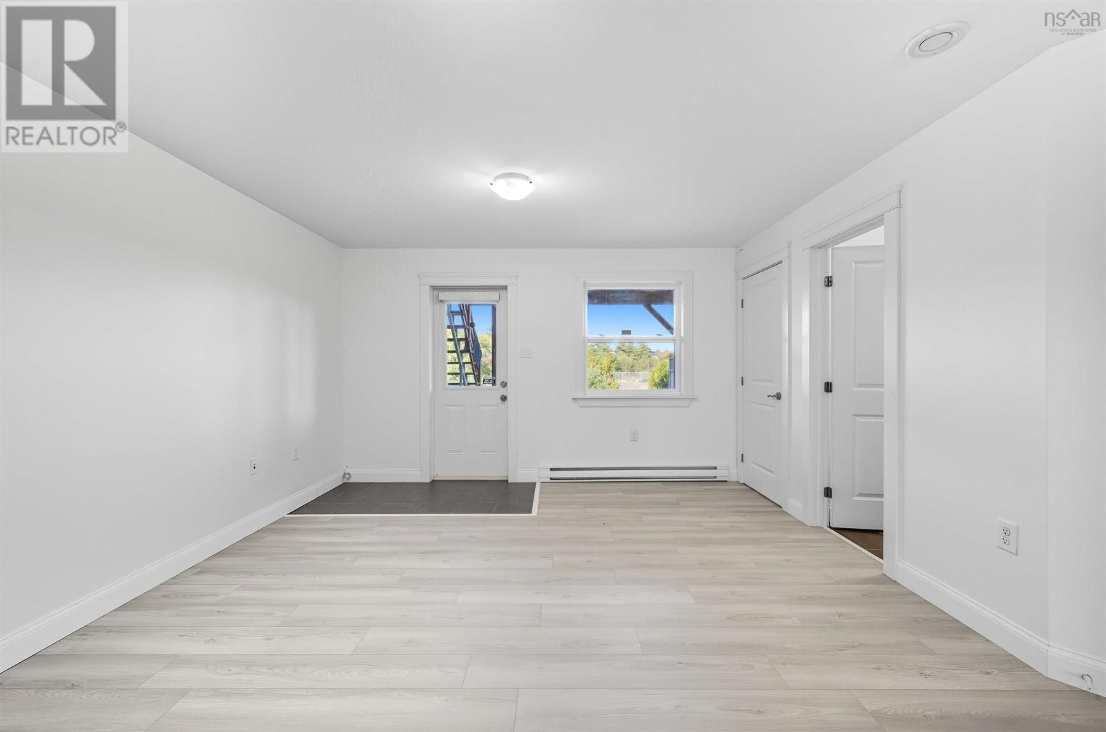 203 Transom Drive, Halifax, Nova Scotia  B3M 4T8 - Photo 6 - 202523836