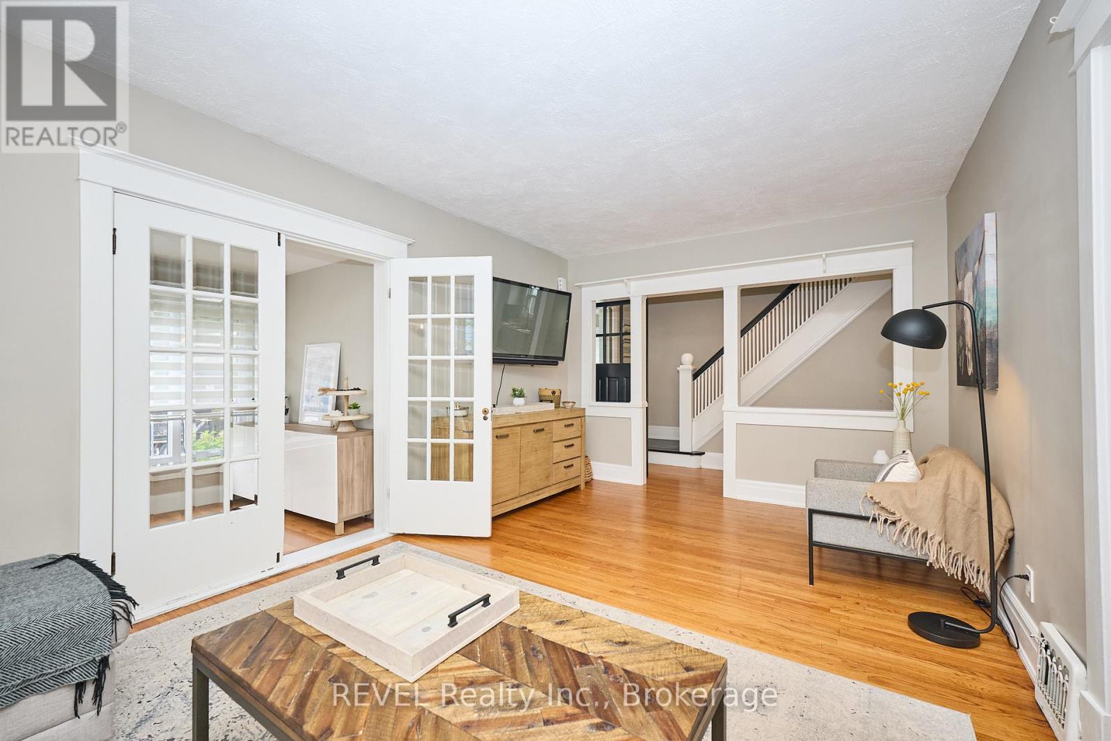 5849 Symmes Street, Niagara Falls, Ontario  L2G 2G4 - Photo 19 - X12406816