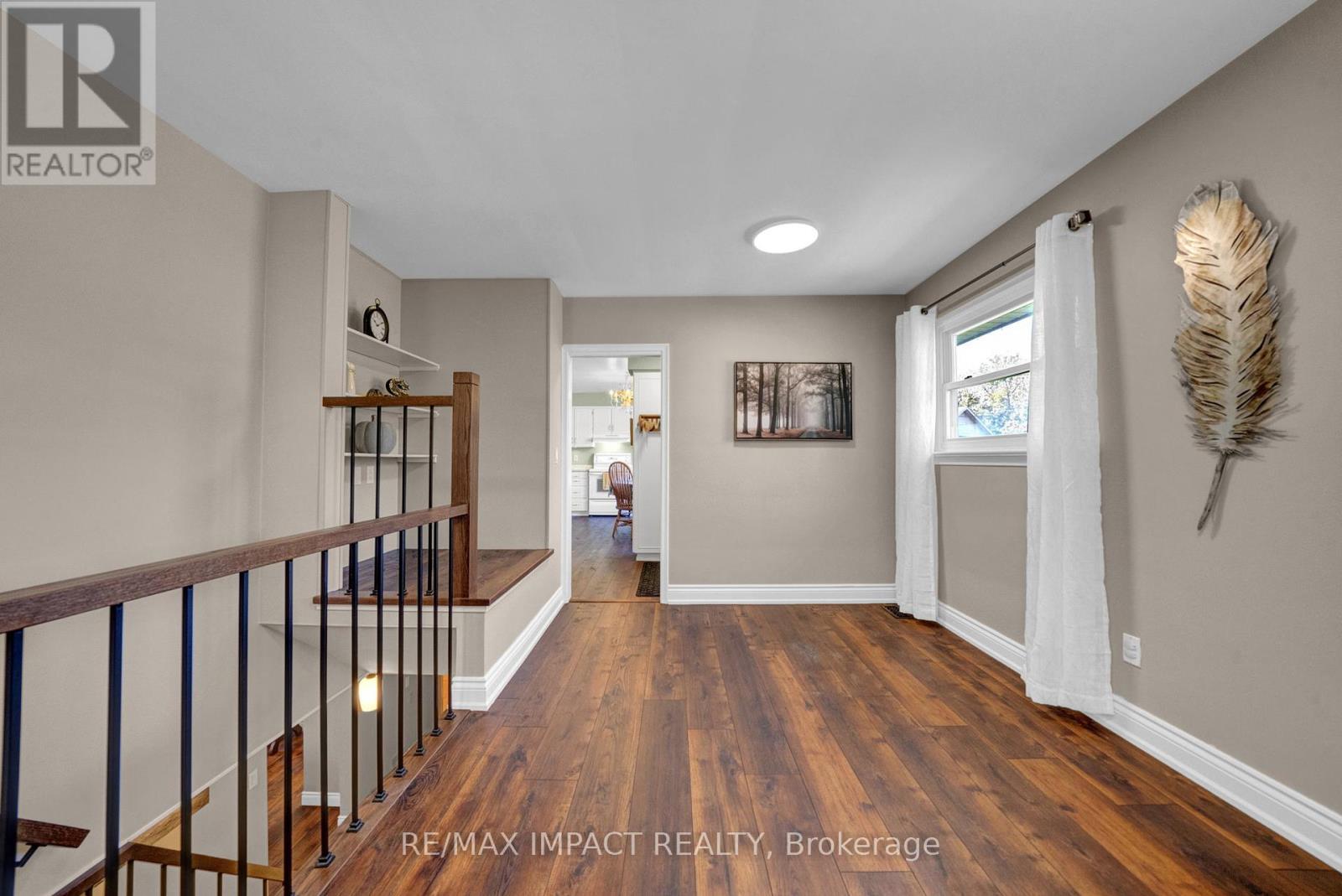 397 Brentwood Avenue, Oshawa, Ontario  L1G 2S7 - Photo 3 - E12453544