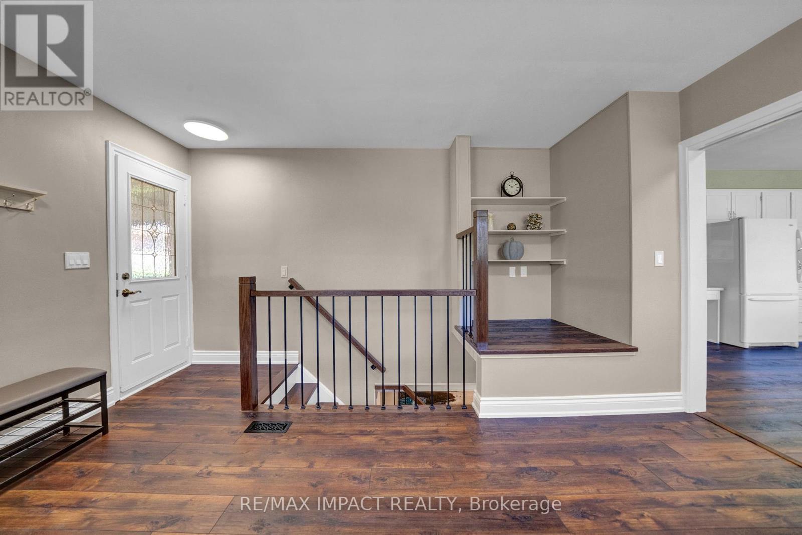 397 Brentwood Avenue, Oshawa, Ontario  L1G 2S7 - Photo 4 - E12453544