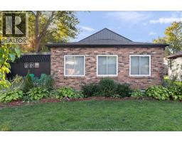 125 CRYSTAL LANE, Harrow, Ontario