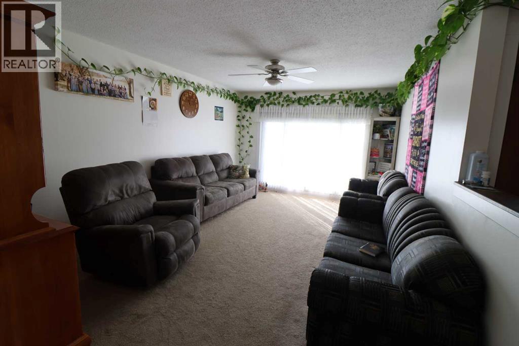 4615 52 Ave, Taber, Alberta  T1G 1G5 - Photo 6 - A2262198