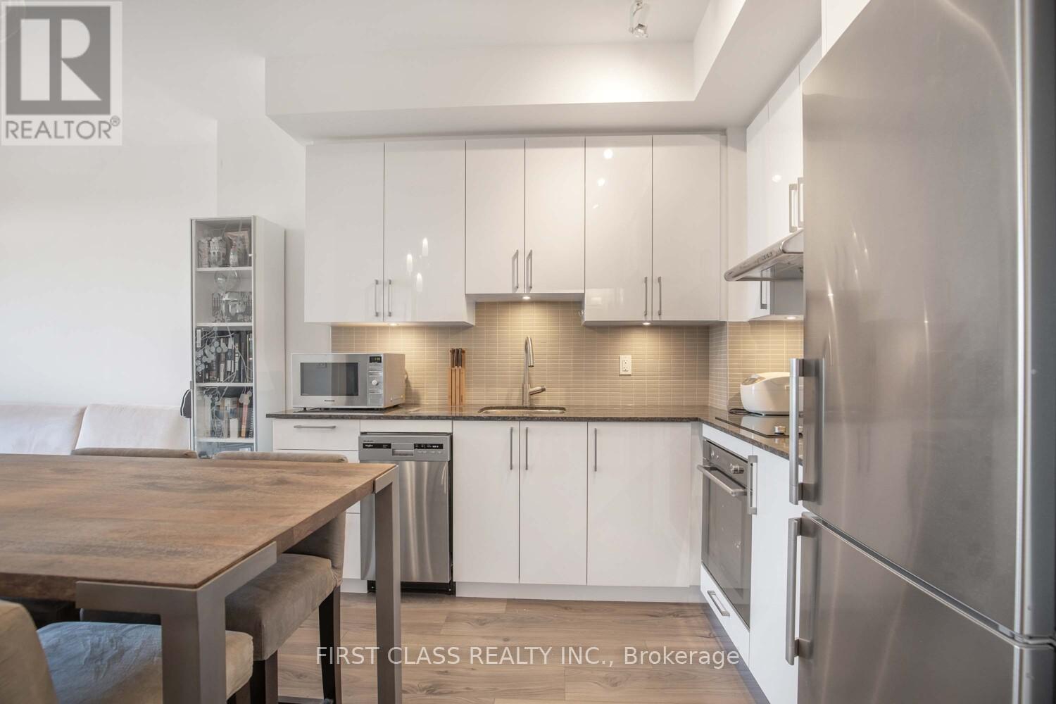 1312 - 50 Ann O'reilly Road, Toronto, Ontario  M2J 0C9 - Photo 8 - C12452040