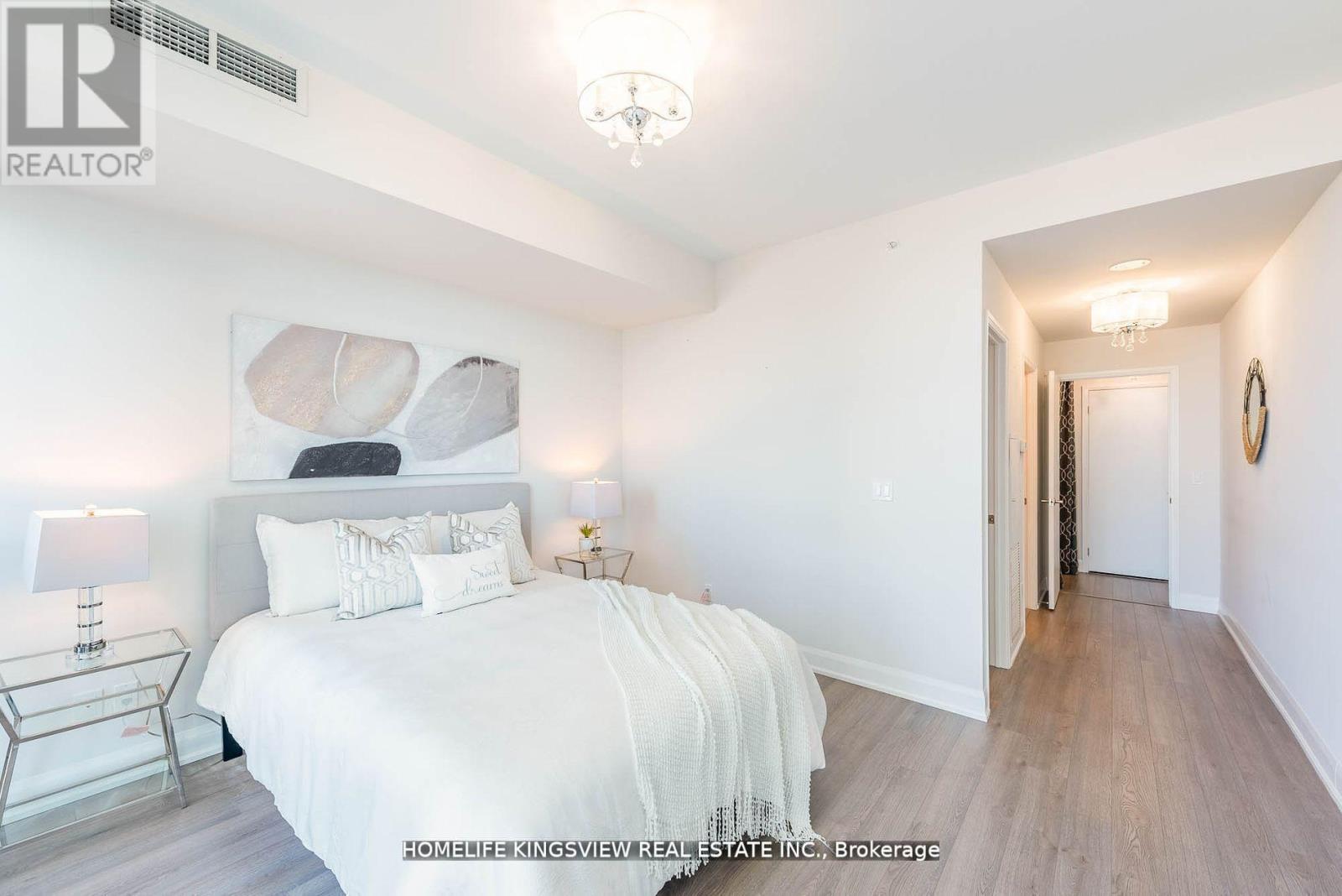808 - 2910 Highway 7 Road W, Vaughan, Ontario  L4K 0H8 - Photo 29 - N12324934