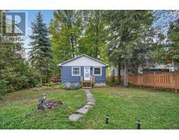 881 CLIFTON BOULEVARD, Innisfil, Ontario