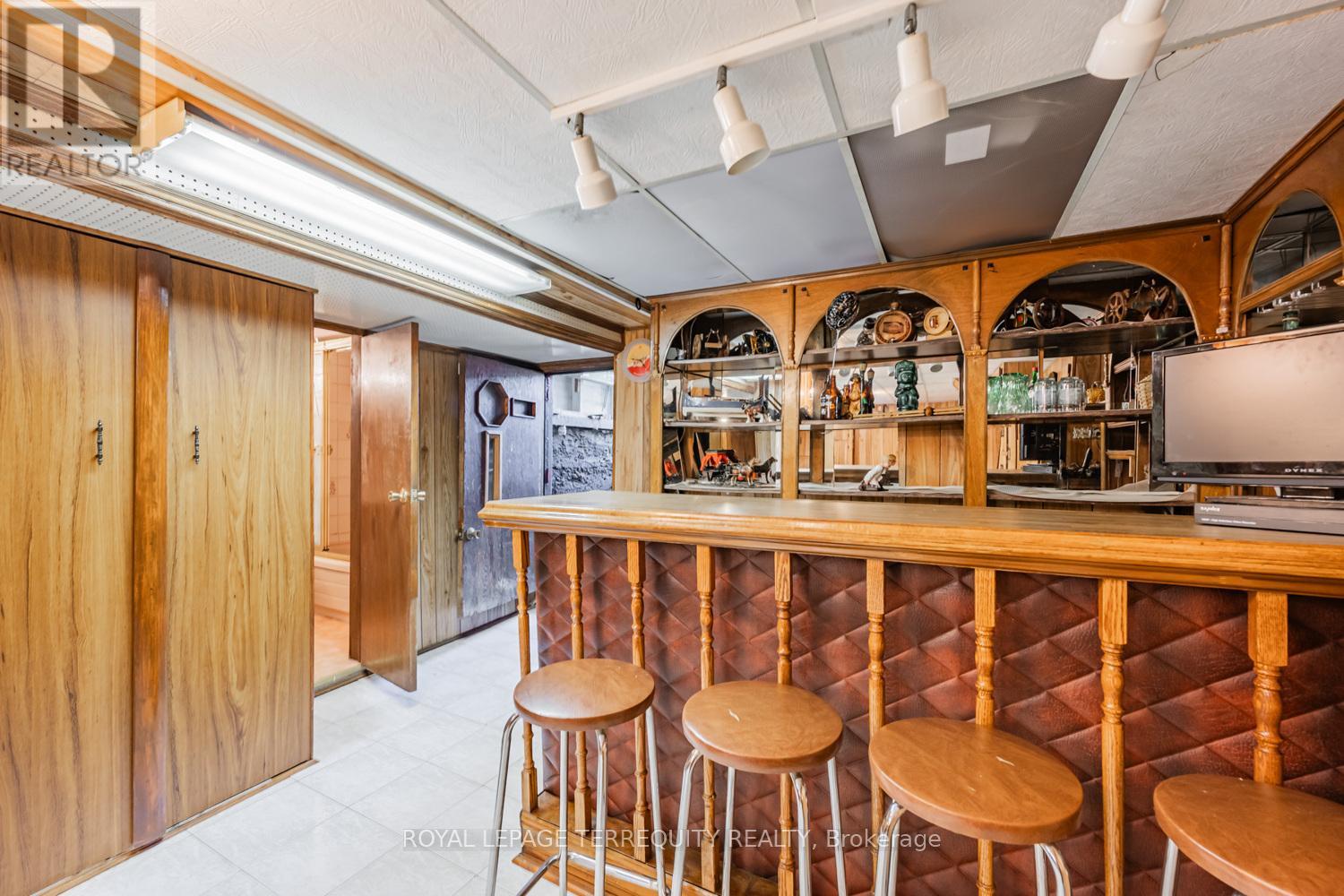 578 Durie Street, Toronto, Ontario  M6S 3H1 - Photo 15 - W12424357