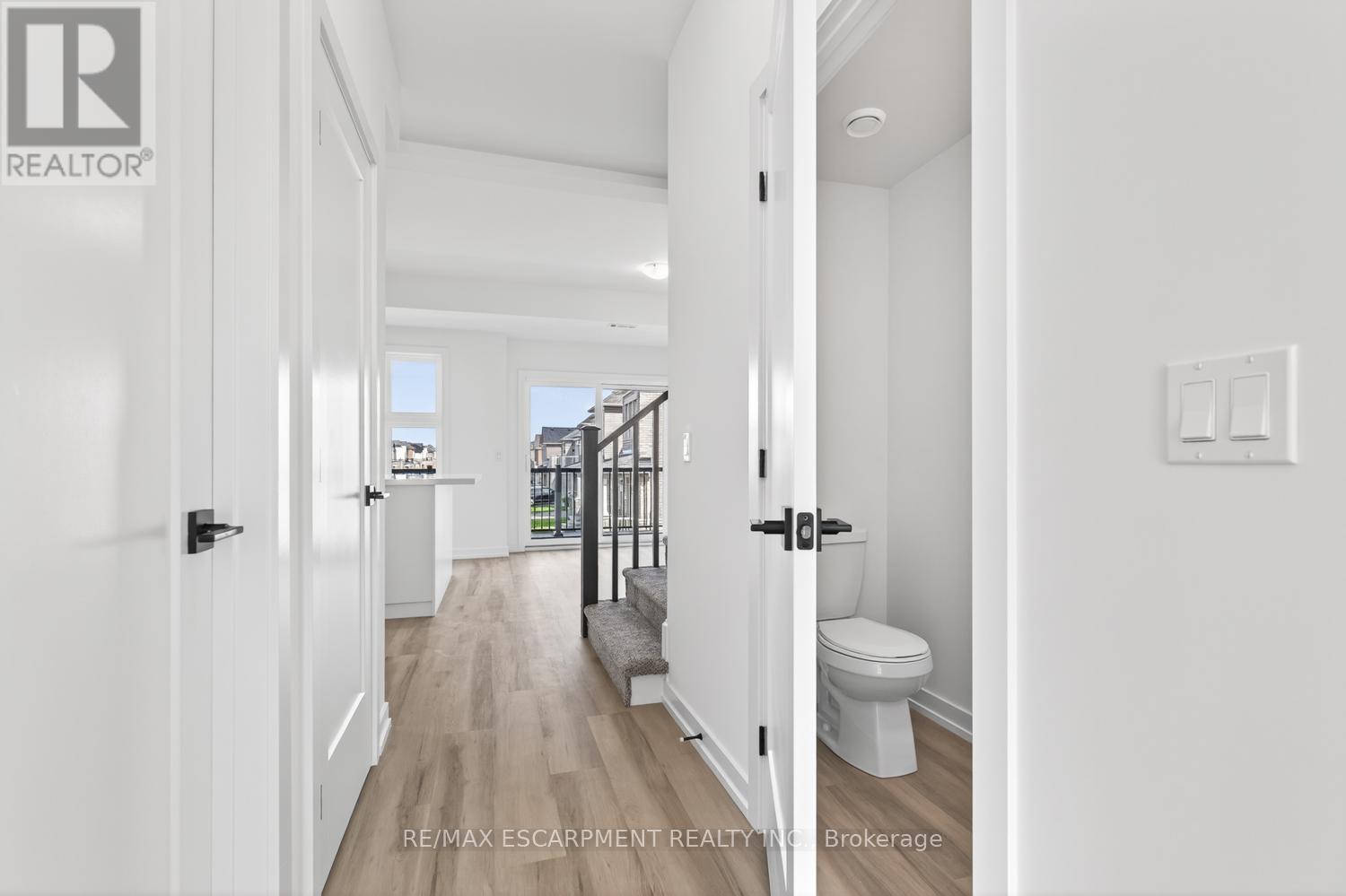 36 - 70 Kenesky Drive, Hamilton, Ontario  L0R 2H7 - Photo 10 - X12435429