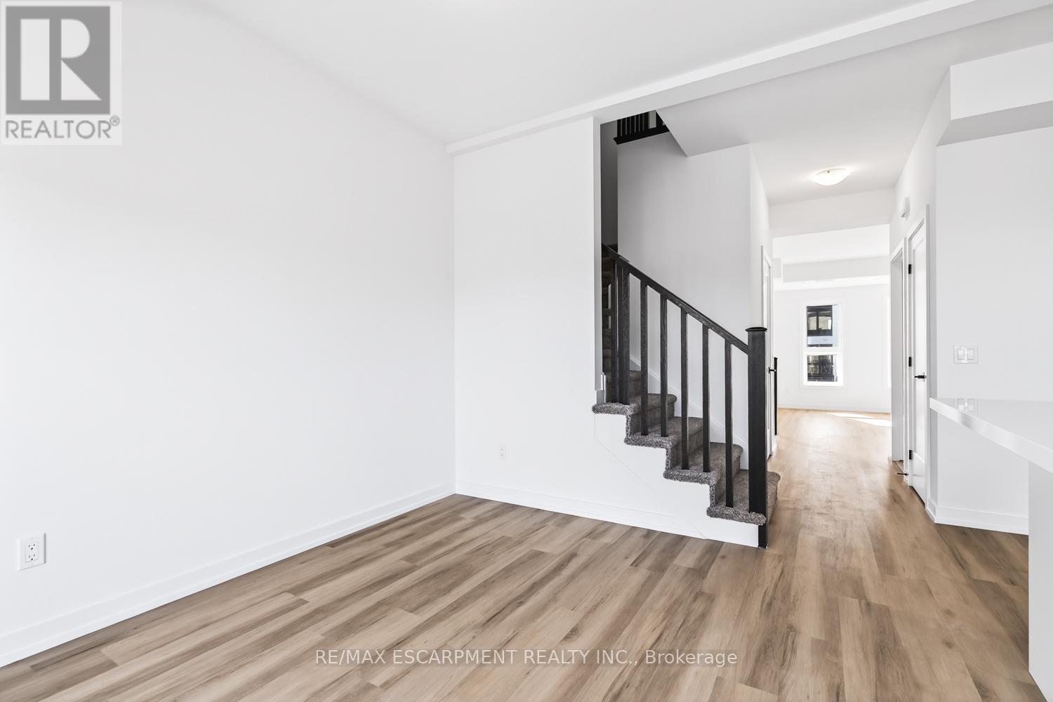 36 - 70 Kenesky Drive, Hamilton, Ontario  L0R 2H7 - Photo 21 - X12435429