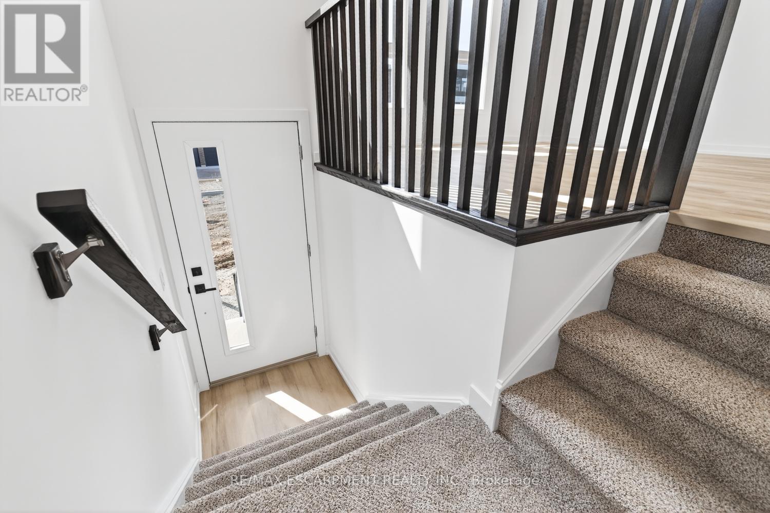 36 - 70 Kenesky Drive, Hamilton, Ontario  L0R 2H7 - Photo 4 - X12435429