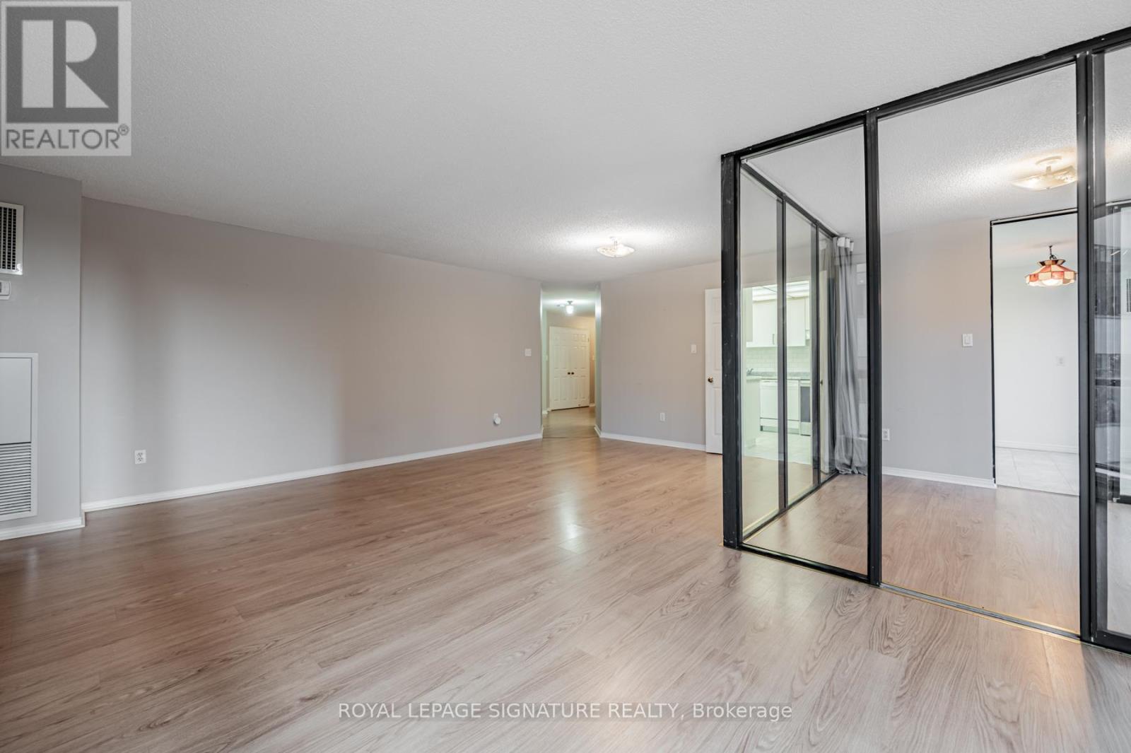 509 - 280 Simcoe Street, Toronto, Ontario  M5T 2Y5 - Photo 6 - C12453548