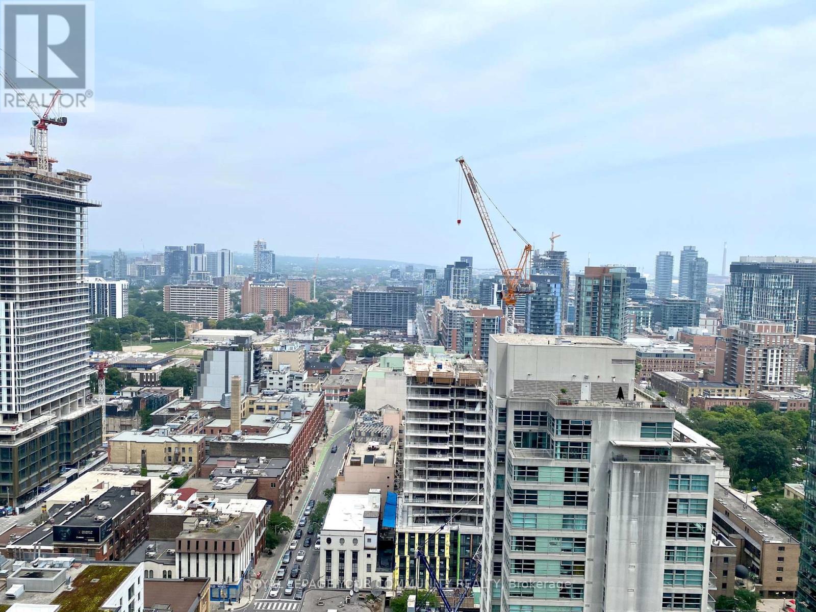2701 - 25 Richmond Street E, Toronto, Ontario  M5C 0A6 - Photo 11 - C12453624