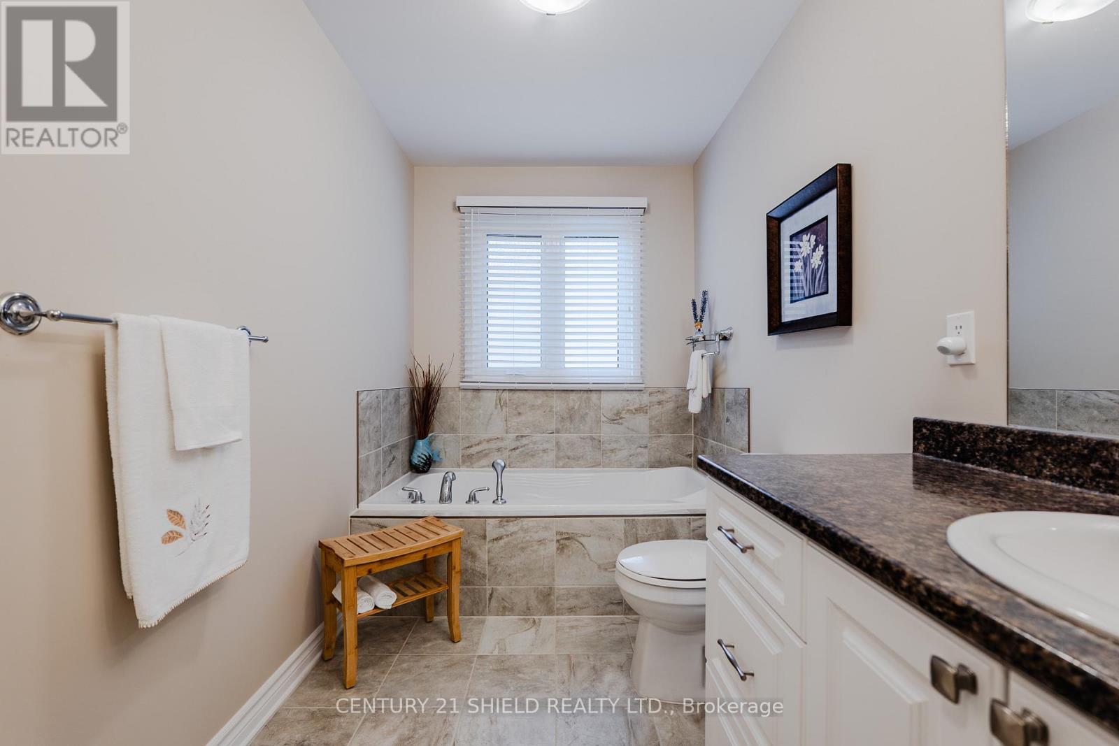 1341 Arba Court, Cornwall, Ontario  K6H 0A9 - Photo 32 - X12453702