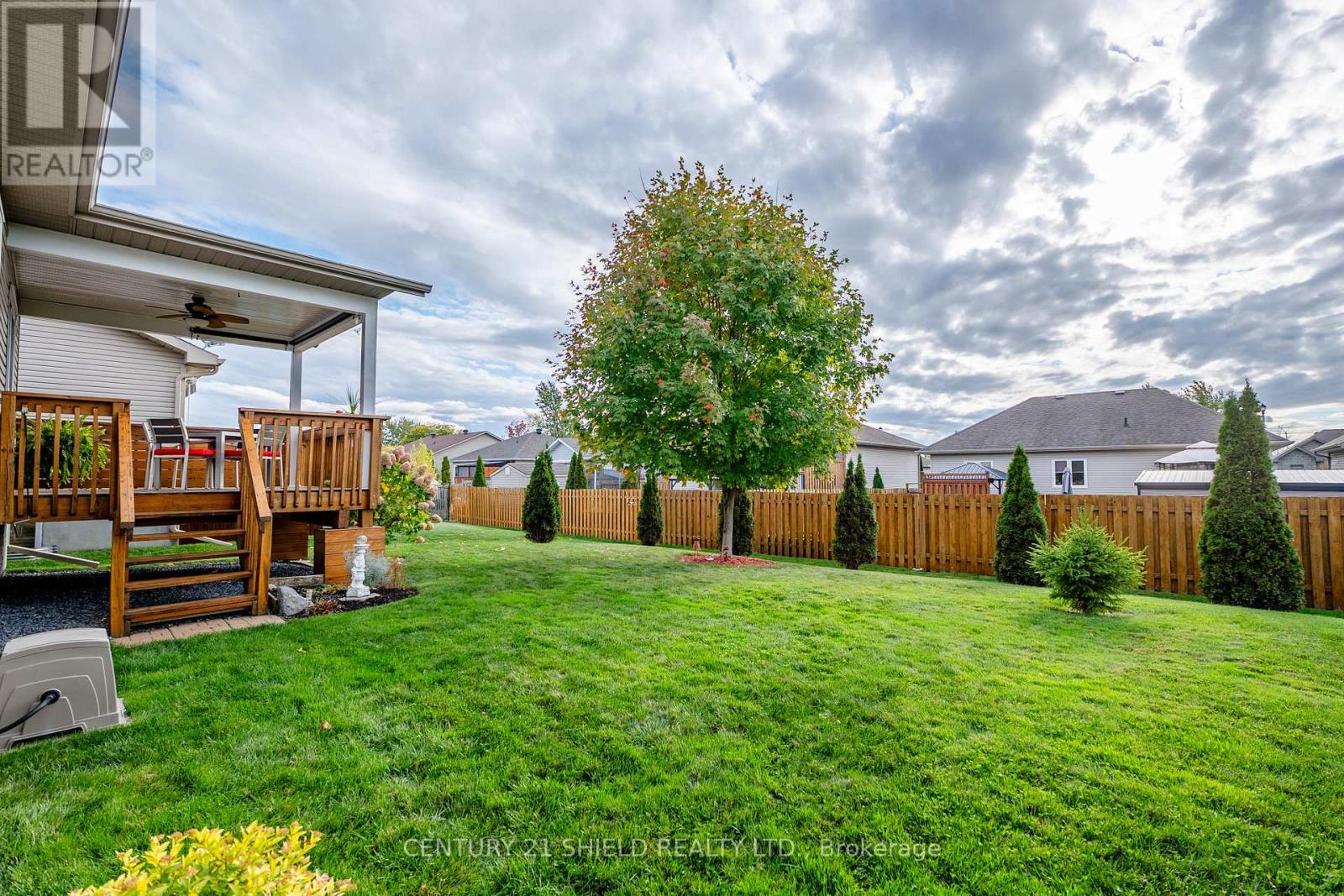1341 Arba Court, Cornwall, Ontario  K6H 0A9 - Photo 6 - X12453702