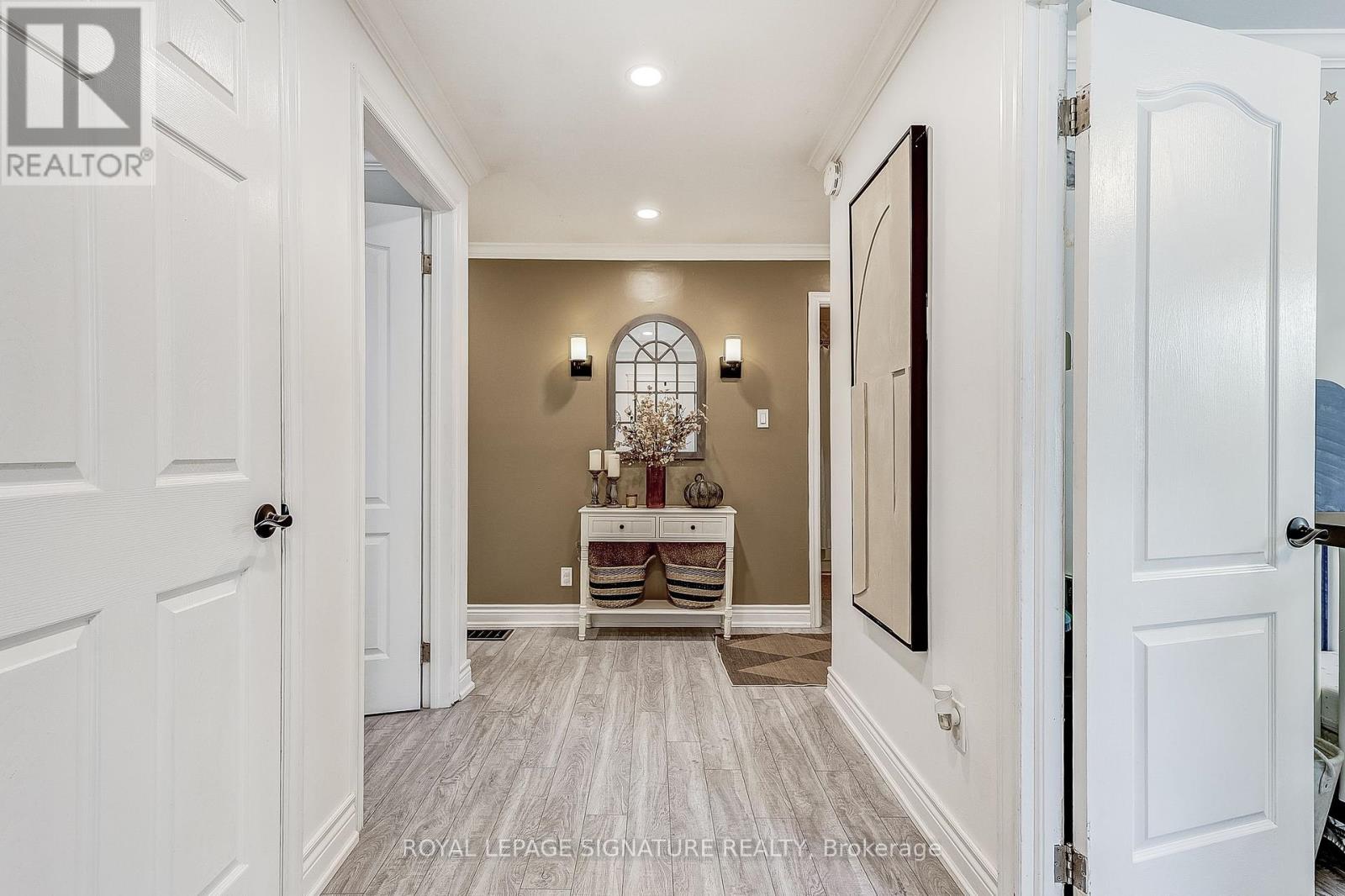 26 George Street, Ajax (Central), Ontario  L1S 1S5 - Photo 3 - E12453629