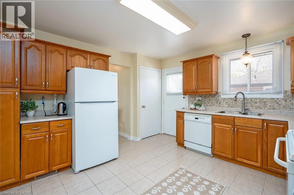 177 Lavina Crescent, Hamilton, Ontario  L9C 5S8 - Photo 17 - 40776880