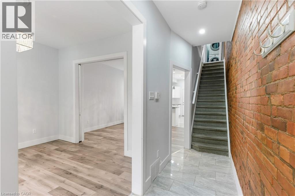 199 Jackson Street E, Hamilton, Ontario  L8N 1L7 - Photo 6 - 40775187