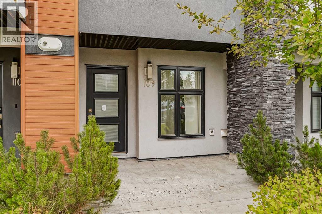 109, 1632 20 Avenue Nw, Calgary, Alberta  T2M 1G8 - Photo 2 - A2261482