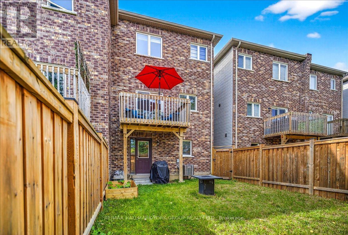 1192 Peelar Crescent, Innisfil (Lefroy), Ontario  L0L 1W0 - Photo 37 - N12453566