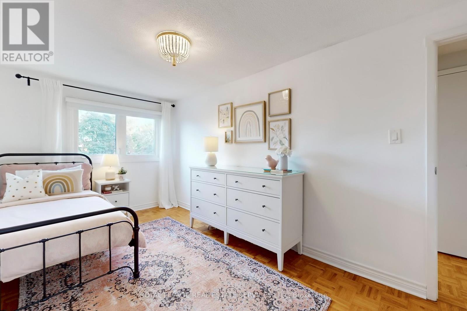 28 Rejane Crescent, Vaughan (Crestwood-Springfarm-Yorkhill), Ontario  L4J 5A1 - Photo 20 - N12453588