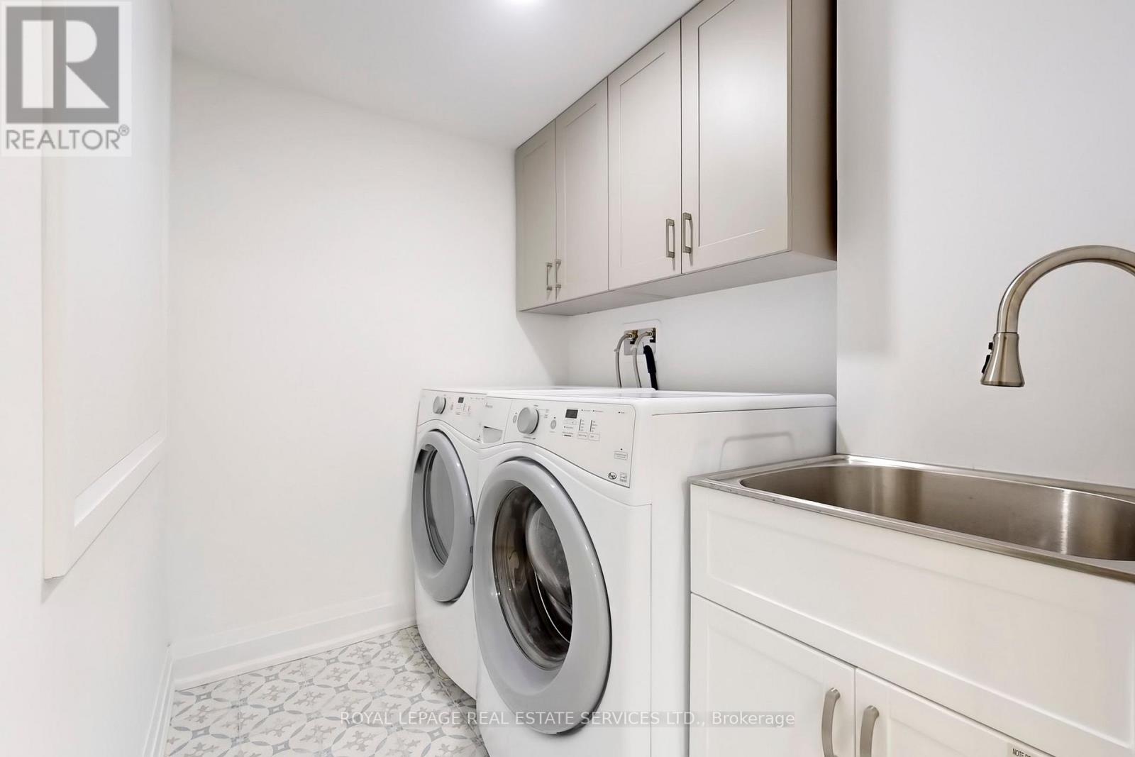 28 Rejane Crescent, Vaughan (Crestwood-Springfarm-Yorkhill), Ontario  L4J 5A1 - Photo 30 - N12453588