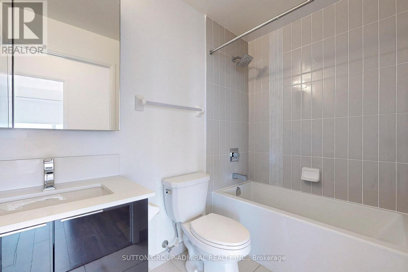 316 - 99 Eagle Rock Way, Vaughan, Ontario  L6A 5A7 - Photo 17 - N12453602