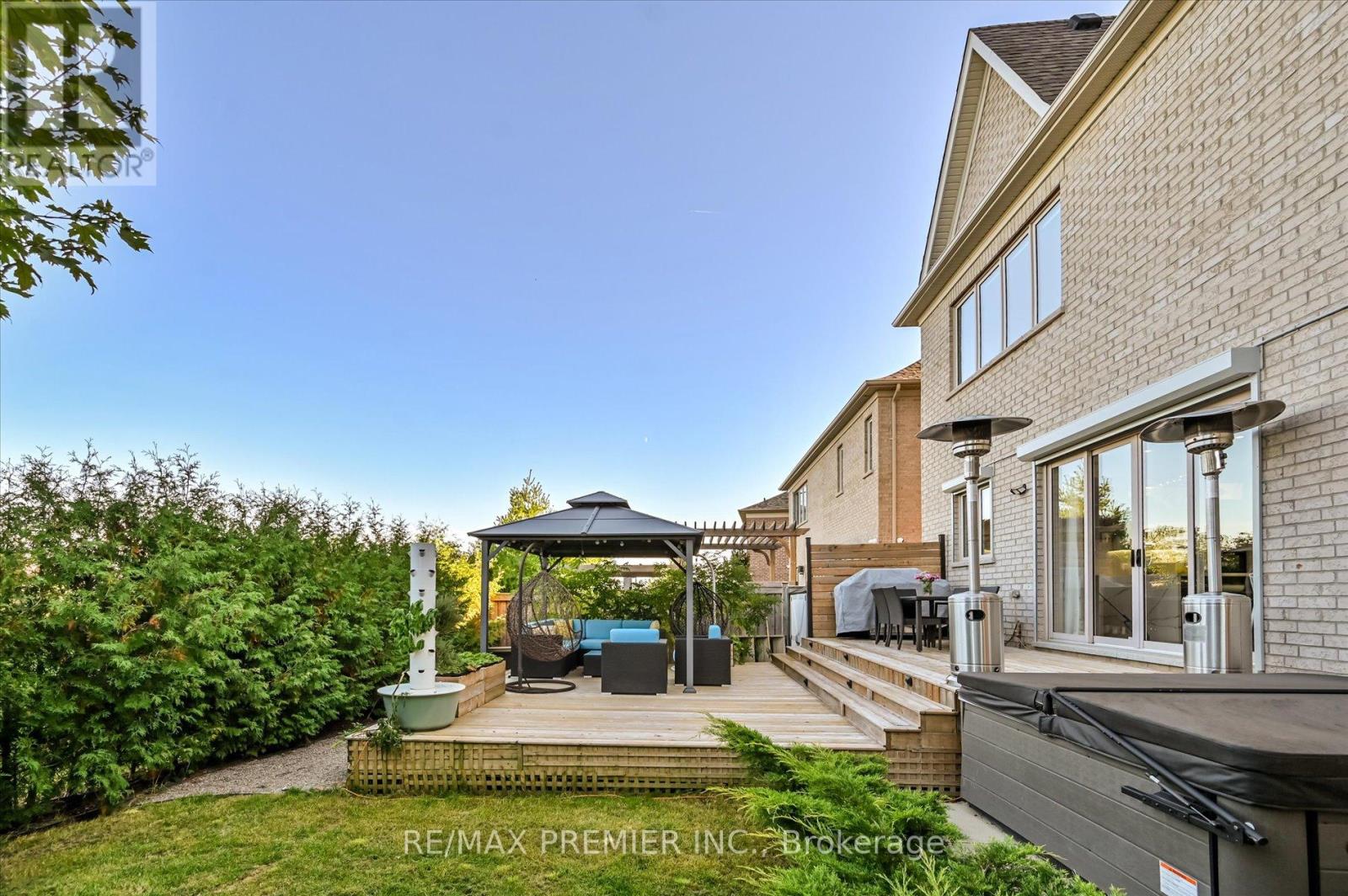 346 Farrell Road, Vaughan, Ontario  L6A 4W9 - Photo 45 - N12453628