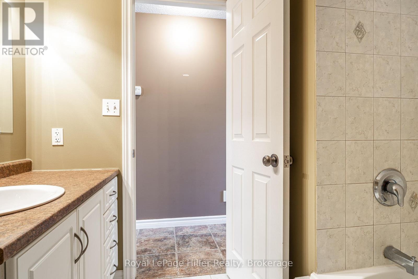 73 Park Lane, West Perth, Ontario  N0K 1N0 - Photo 22 - X12453657