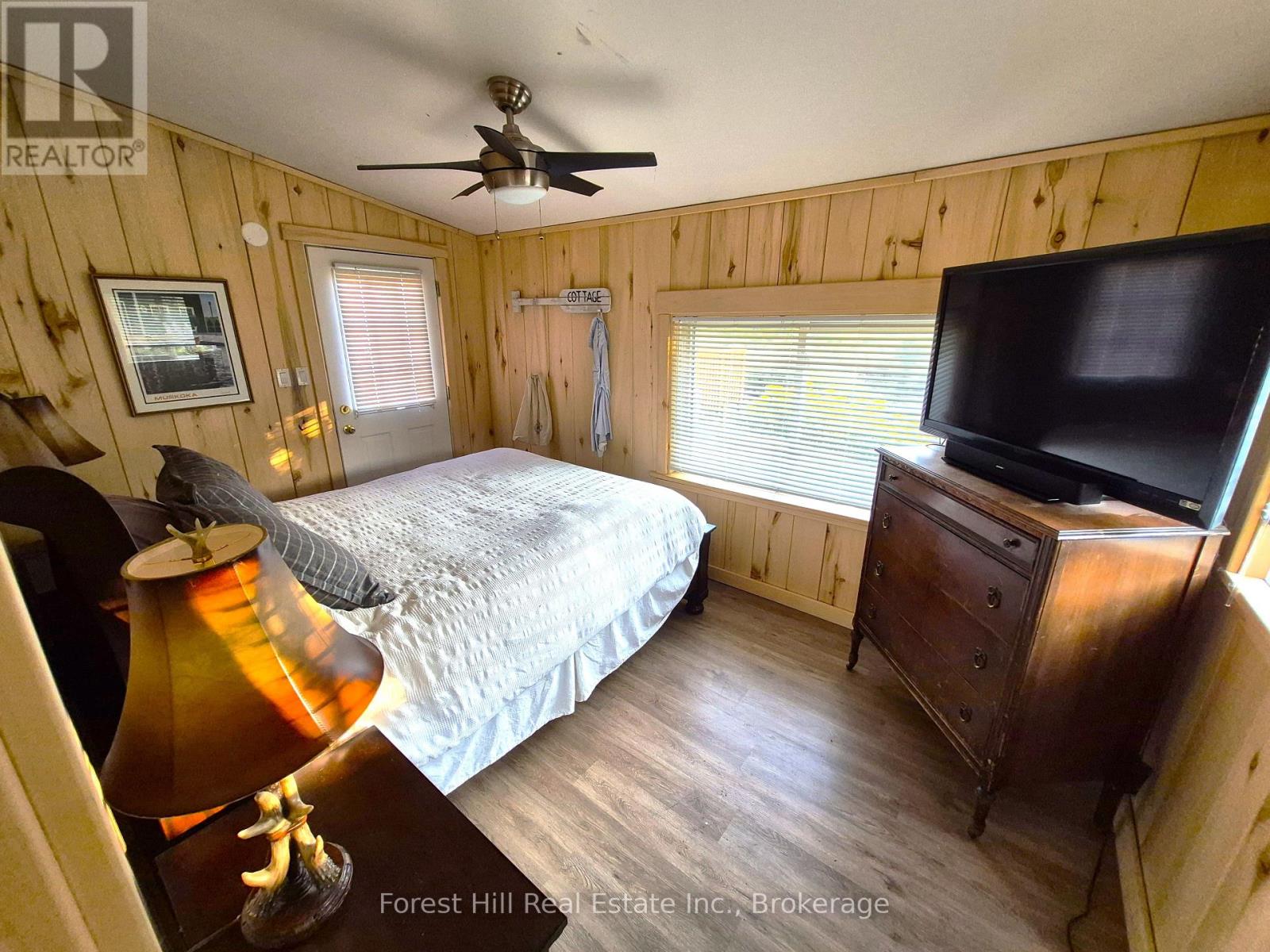77 James Bay Junction Road S, Seguin, Ontario  P2A 0B2 - Photo 16 - X12453718