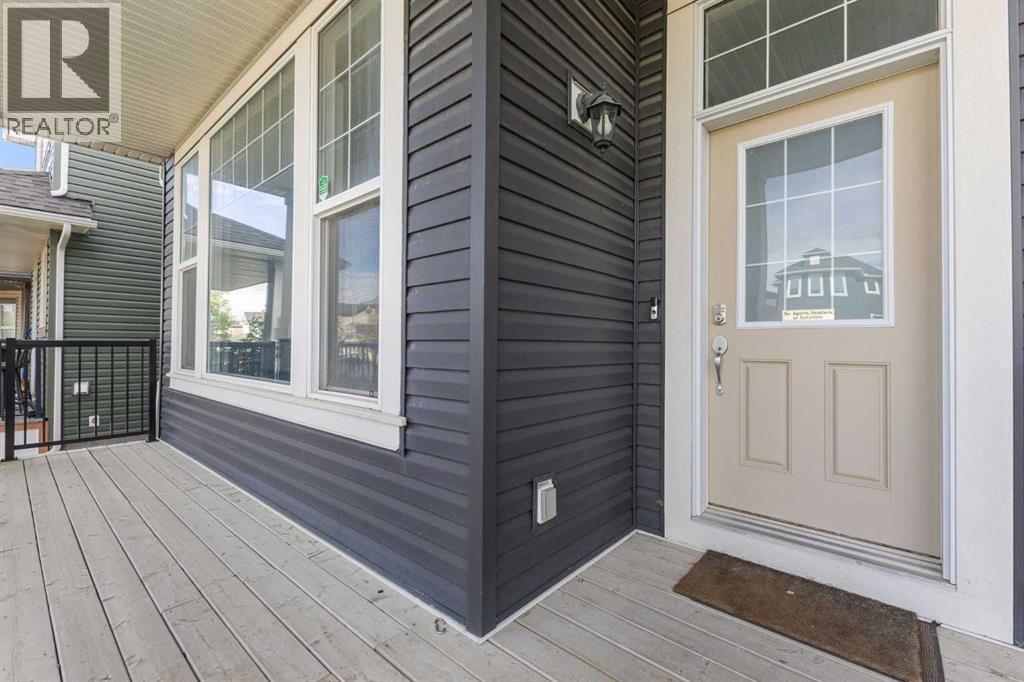 240 Evanspark Gardens Nw, Calgary, Alberta  T3P 0G5 - Photo 3 - A2260593