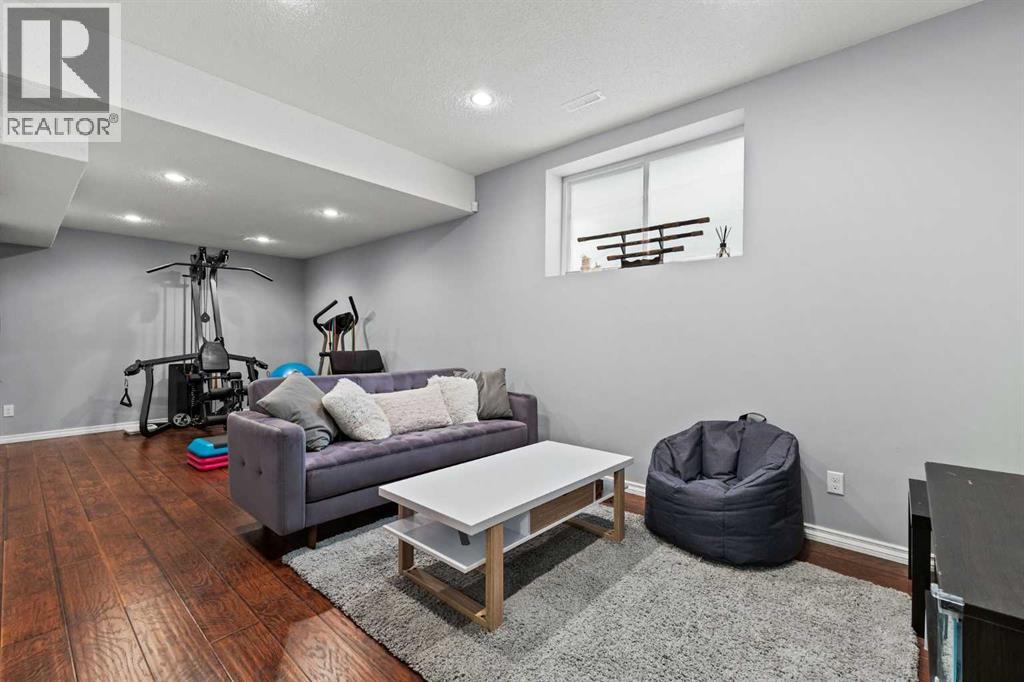 240 Evanspark Gardens Nw, Calgary, Alberta  T3P 0G5 - Photo 33 - A2260593