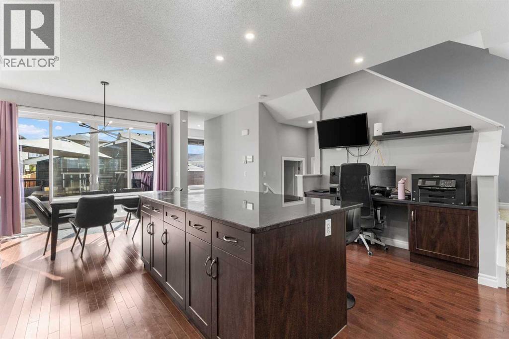 240 Evanspark Gardens Nw, Calgary, Alberta  T3P 0G5 - Photo 12 - A2260593