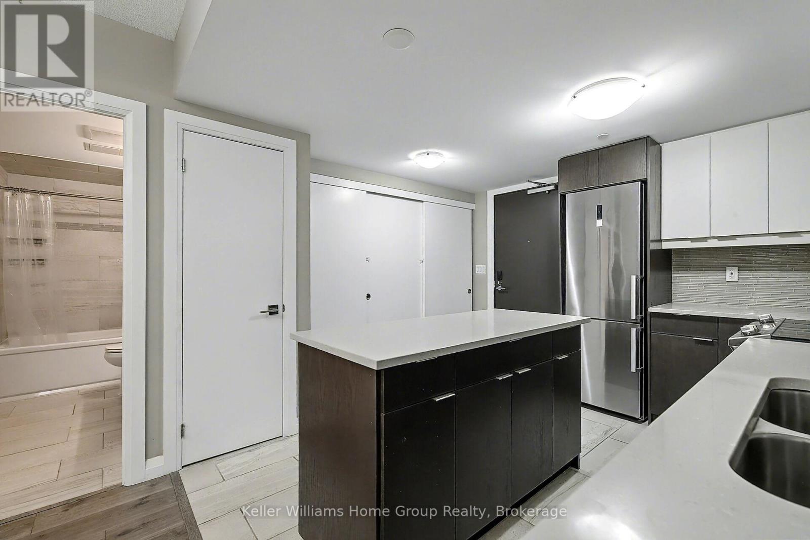 205 - 63 Arthur Street S, Guelph (St. Patrick's Ward), Ontario  N1E 0A8 - Photo 11 - X12453721