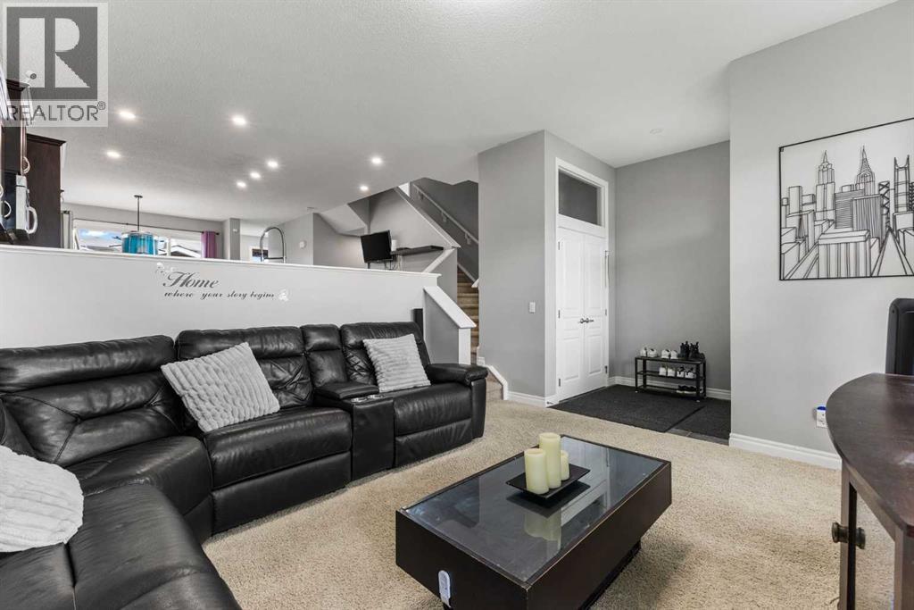 240 Evanspark Gardens Nw, Calgary, Alberta  T3P 0G5 - Photo 7 - A2260593